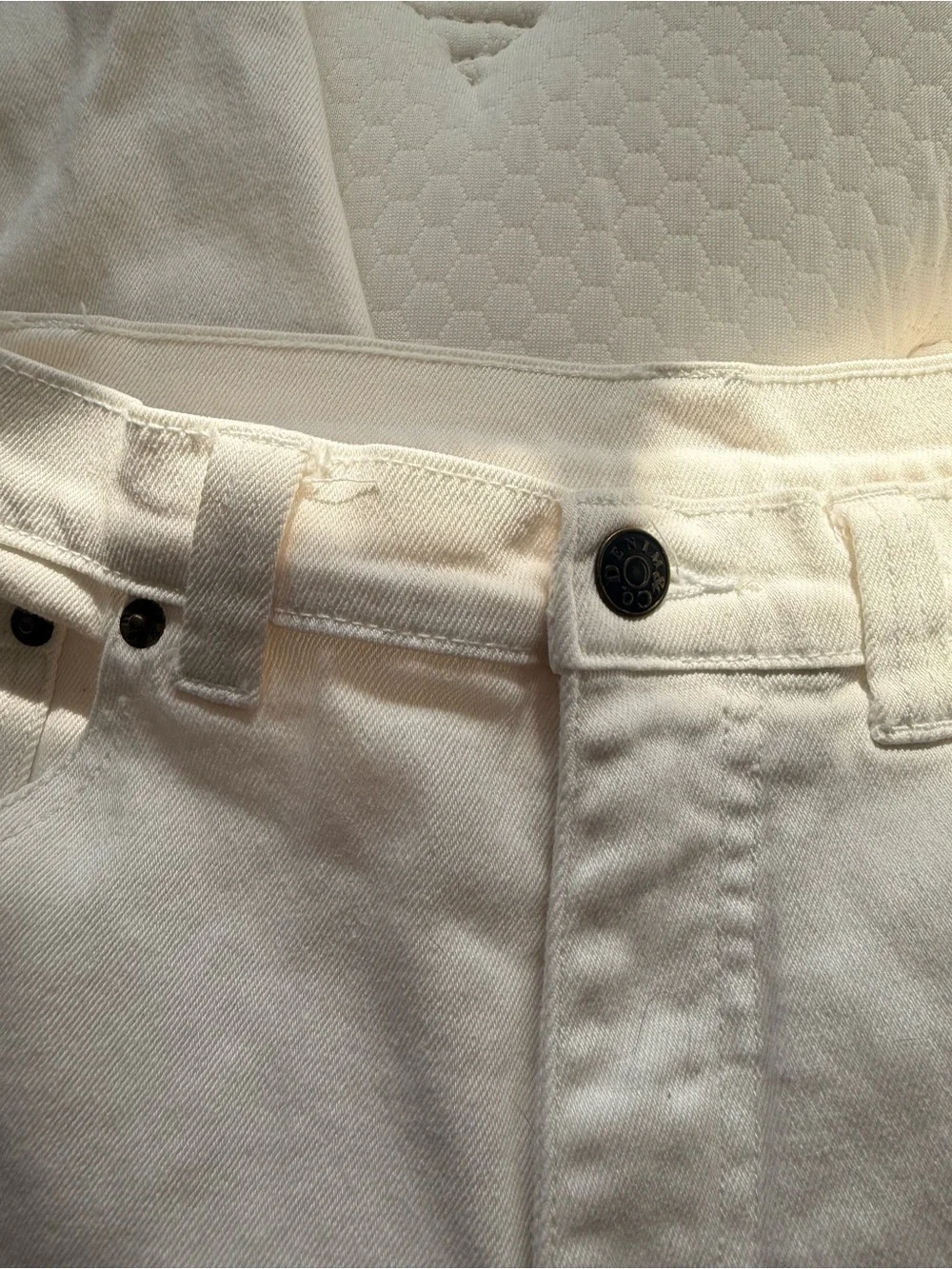 Denim&Co white High-Rise Women's Jeans - Picture 5 of 6
